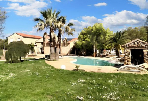 Villa spacieuse à Laroque-des-Albères avec piscine privée